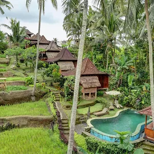 Junjungan Taman liburan Ubud (Bali)