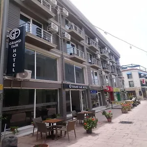 Grand Faik 3* Çeşme